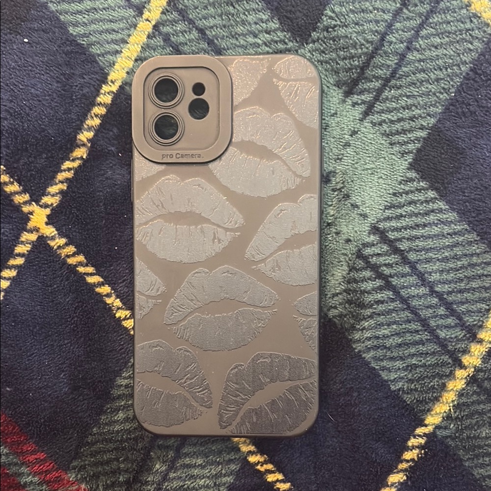 Stylish Gray Phone Case with Lip Print